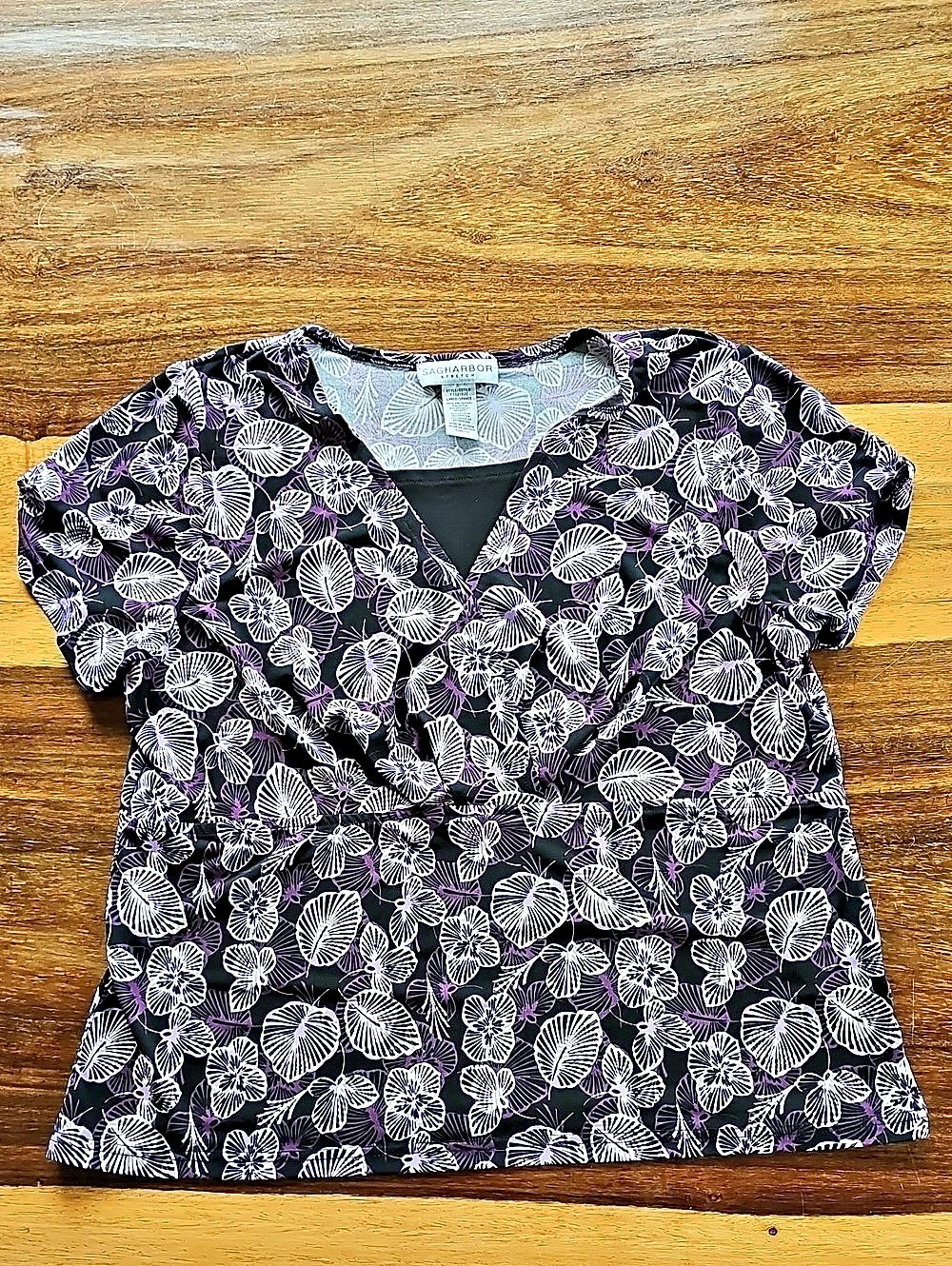 Sag Harbor Floral Blouse in Black & Purple Large